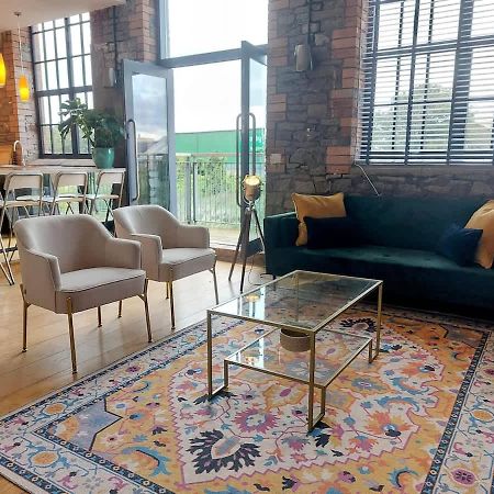 Converted Factory Loft Apartment Бристоль Екстер'єр фото