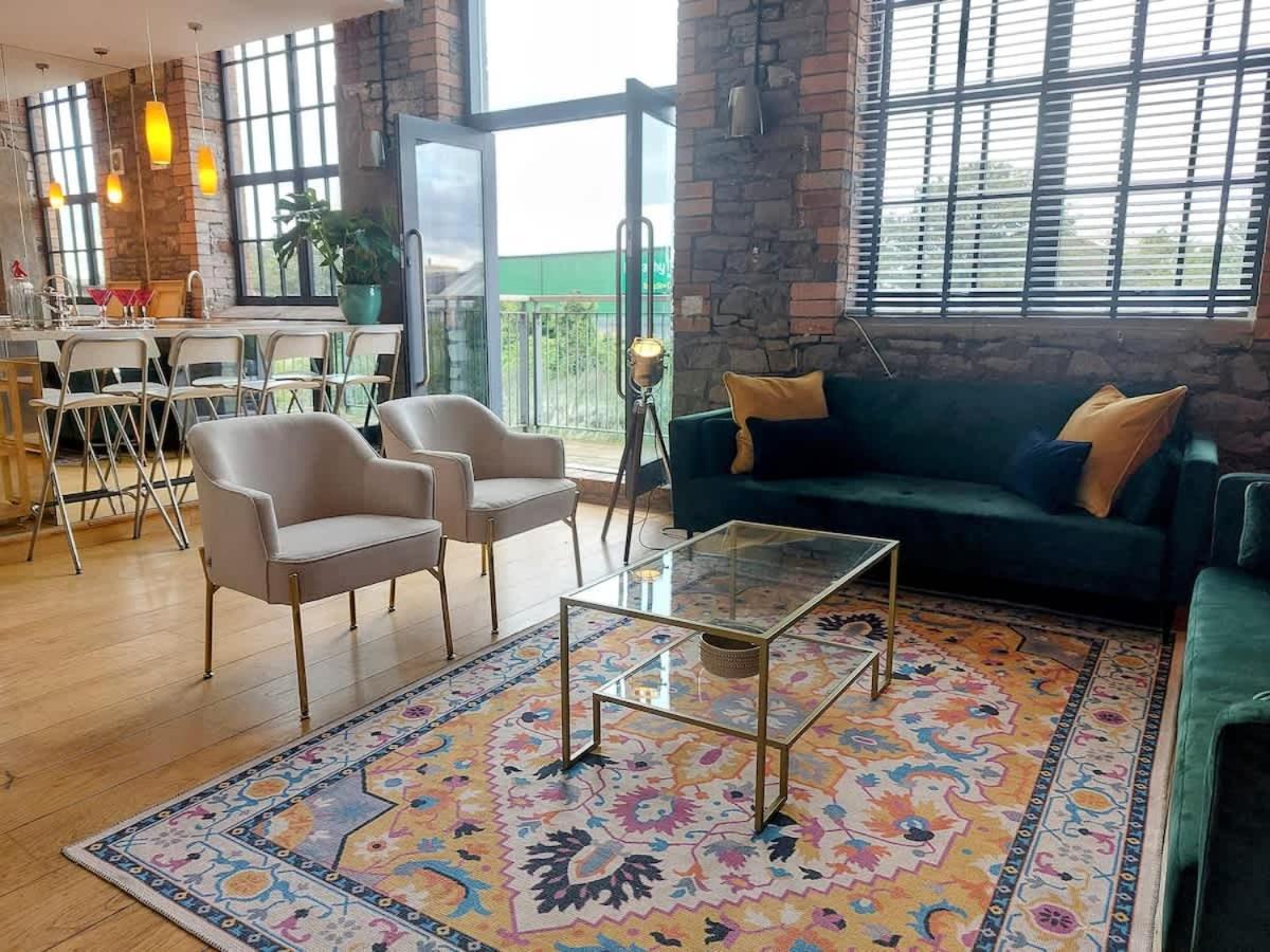 Converted Factory Loft Apartment Бристоль Екстер'єр фото