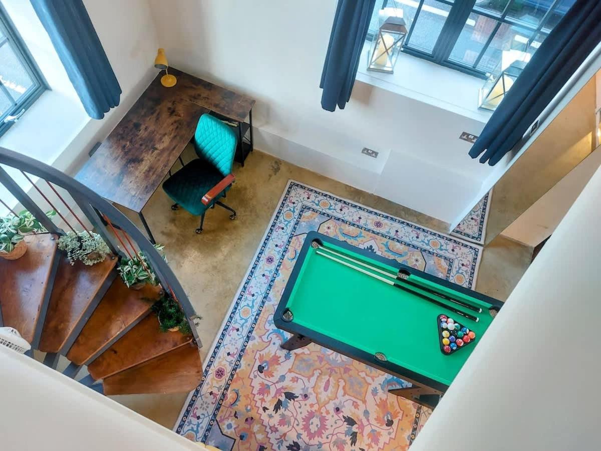 Converted Factory Loft Apartment Бристоль Екстер'єр фото